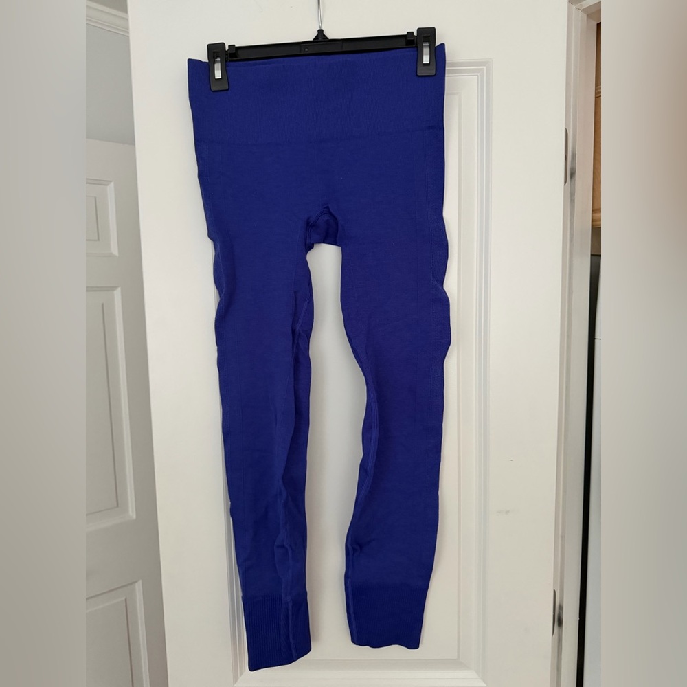 Lululemon Women’s Leggings in Blue
